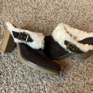 BCBGirls clogs Size 8 1/2B